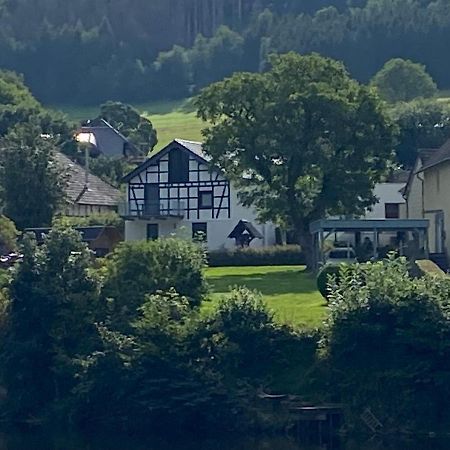 Exklusive, Kernsanierte Ferienwohnung Am Rursee Зиммерат Экстерьер фото